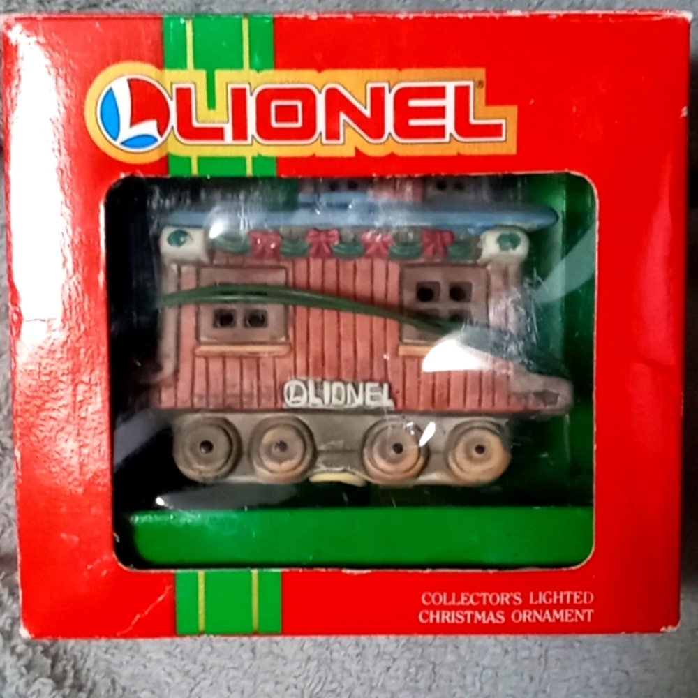 Lionel Caboose Collectors Lighted Christmas Ornament NIB